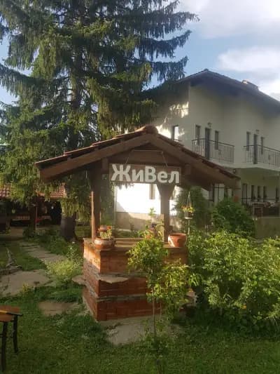 Стаи за гости ''Живел''