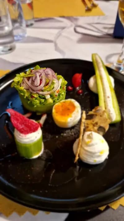 Arti'St restaurant chef Agafinov