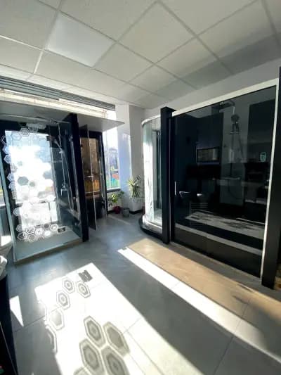 Glass Box