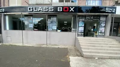 Glass Box