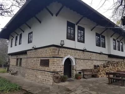 Арбанашки хан