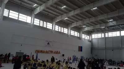 Спортна зала на ПУ