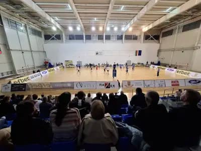 Спортна зала на ПУ