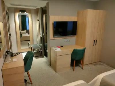 Family Hotel Business Club