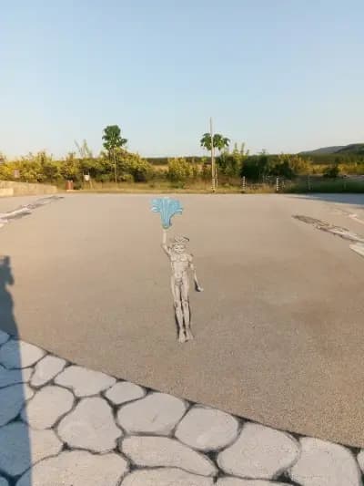 Тракийска куполна гробница храм Мезек