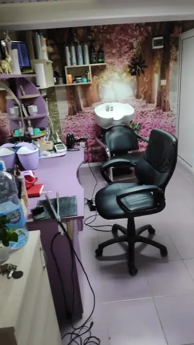 Фризьорски салон Каролина / Hairdresser
