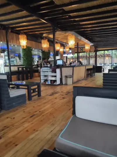 Paradise Bar & Dinner