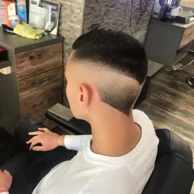 Evgeni's barber shop