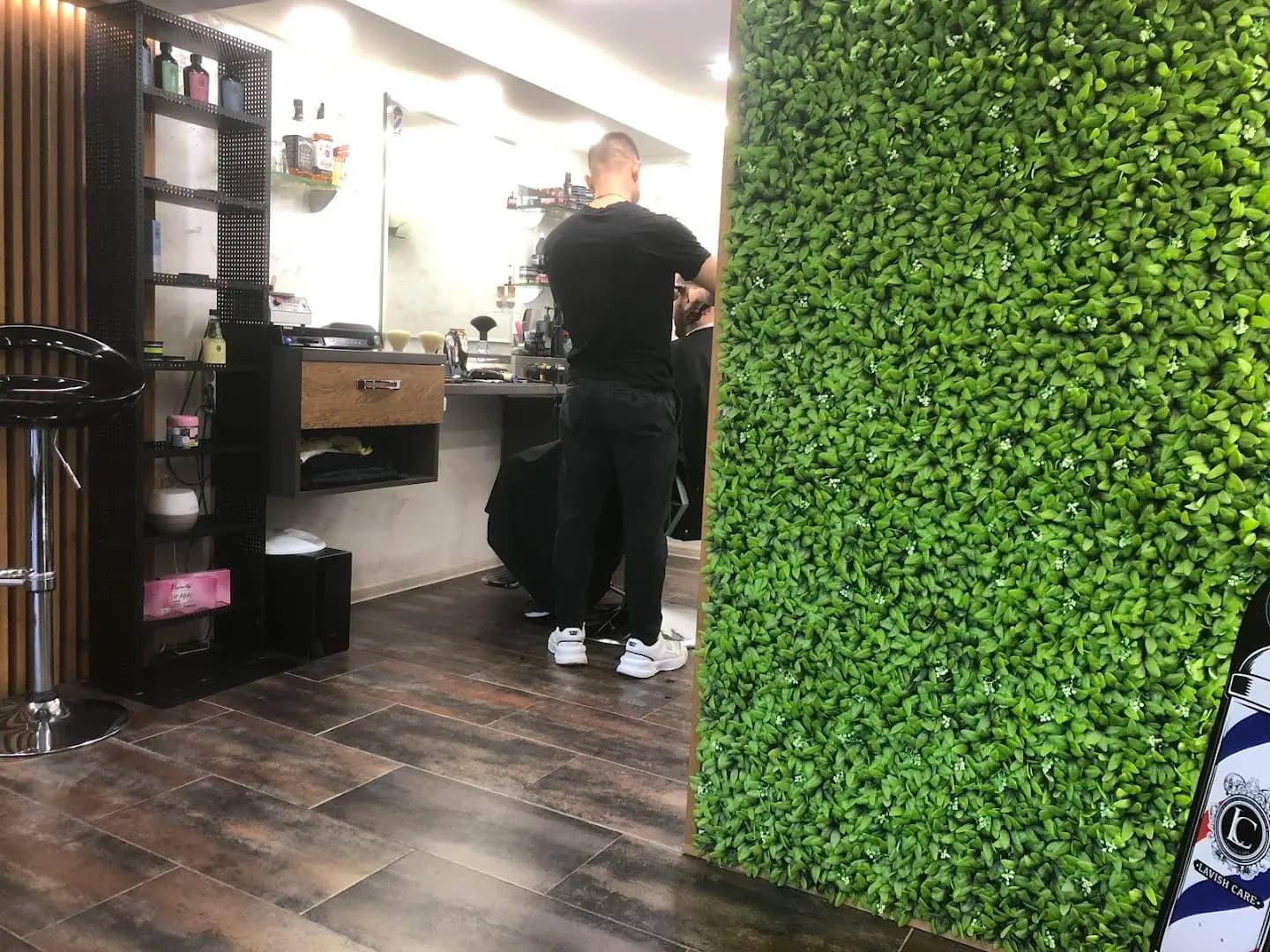 Evgeni's barber shop