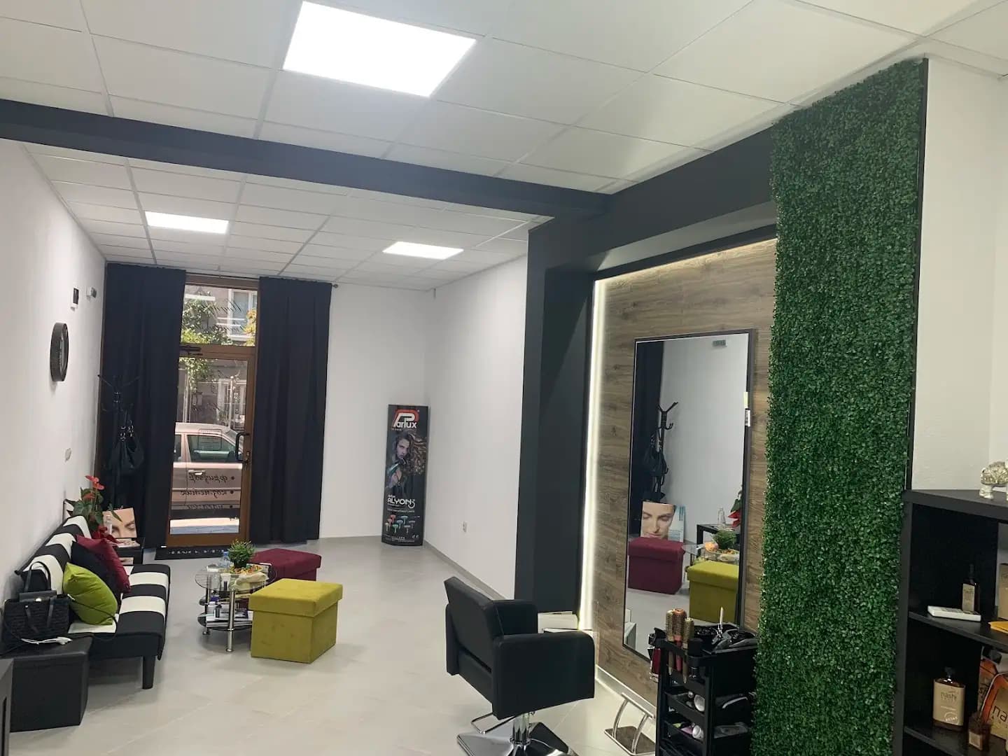 Magnifique beauty studio