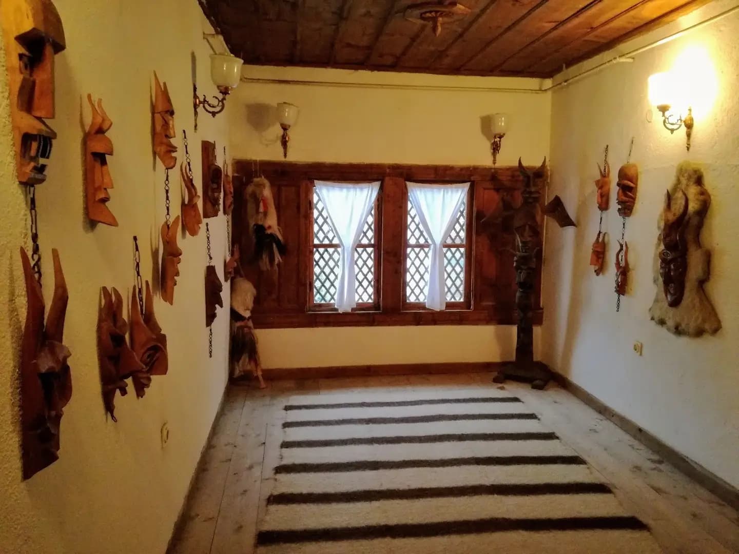 Етнографски музей, Широка лъка