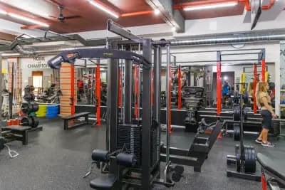 MAX GYM