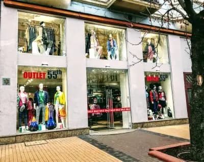 OUTLET 55th