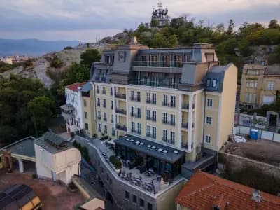 VIZUALIZA Residence Hotel