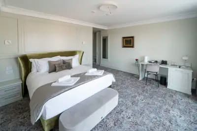 VIZUALIZA Residence Hotel