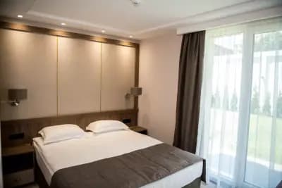 Arletti Hotel