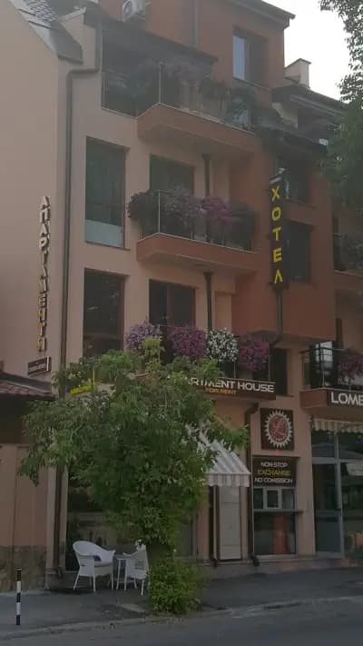 Lombardi Family Hotel