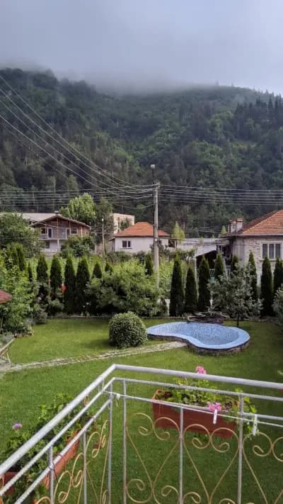 The Mother-in-Law House