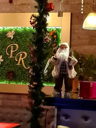 P.R. Cocktail Bar (Пиар)