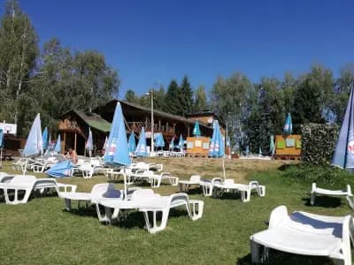 Басейн Белчин Бани