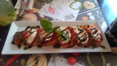 Red Hot Pizza
