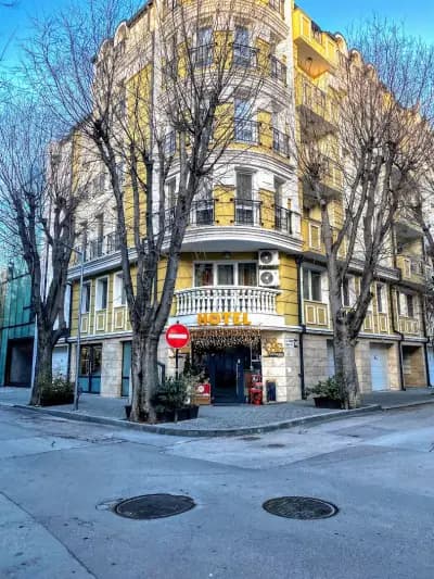 Art Green Boutique Hotel