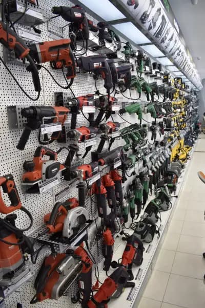 Магазини Баш майстора