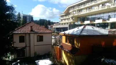 Mountain Lodge Apartments