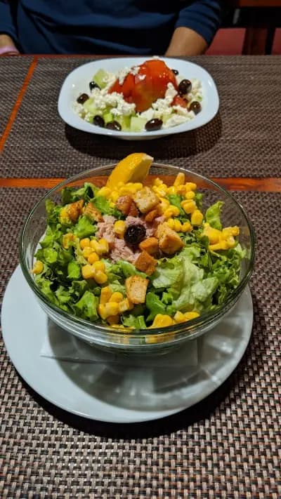 Restaurant "Old Oak" / "Staria Dab"