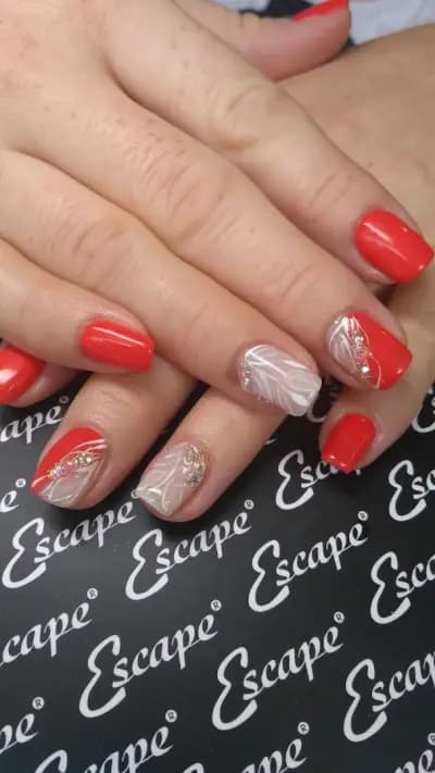 Escape - Център за красота Варна