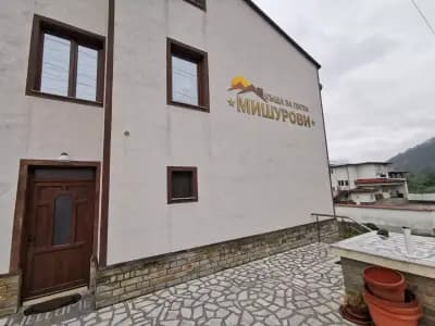 Къща за гости Мишурови