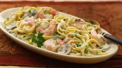 Jersey | Пицария Бургас | Вкусни пици | Градина | Доставка на храна