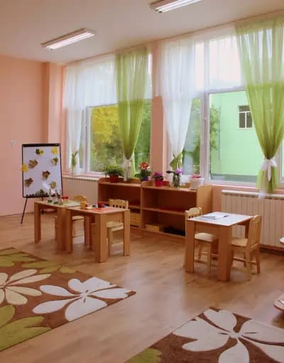 Частно Основно Училище "Д-р Мария Монтесори"