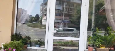 Магазин за цветя при Денка