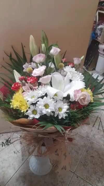Бутик за цветя Камелия
