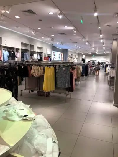 H&M