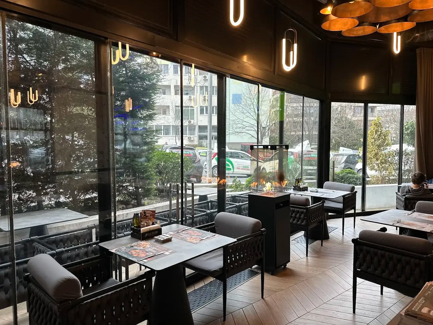 La Flor Bar & Grill Burgas
