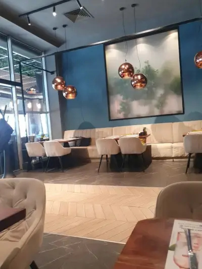 La Flor Bar & Grill Burgas