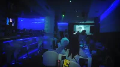 The OFFICE - BUSINESS LOUNGE BAR