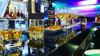 The OFFICE - BUSINESS LOUNGE BAR