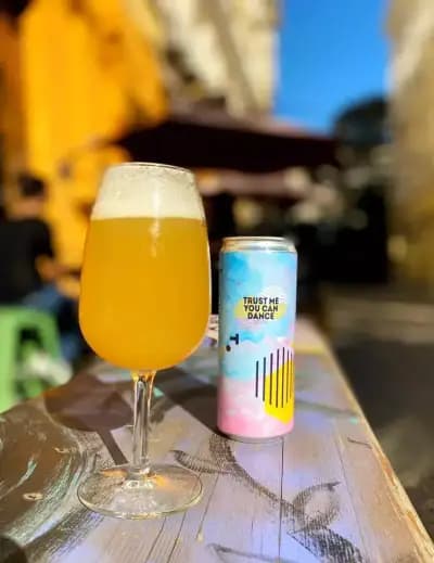 Papa Beer craft beer bar