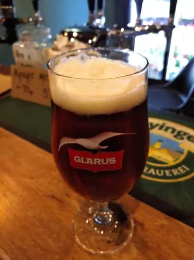 Papa Beer craft beer bar