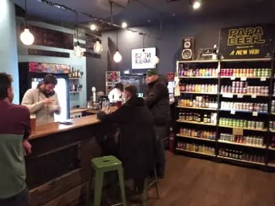 Papa Beer craft beer bar