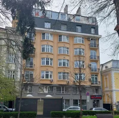 Централ Пойнт Бутик Хотел