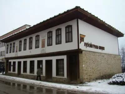 Икономова къща