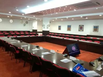 Университет за национално и световно стопанство