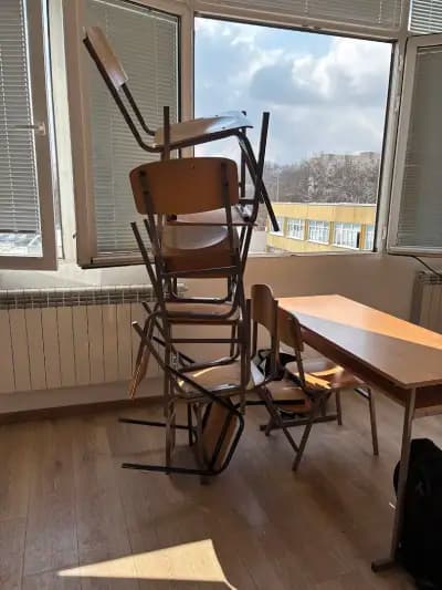157 гимназия с изучаване на чужд език „Сесар Вайехо”