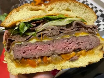 Butcher Grill Bus