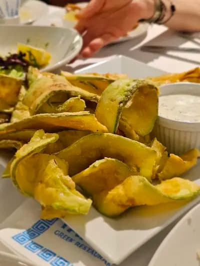 Гръцки ресторант YAMAS