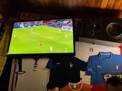 PAPPA MIA sports bar